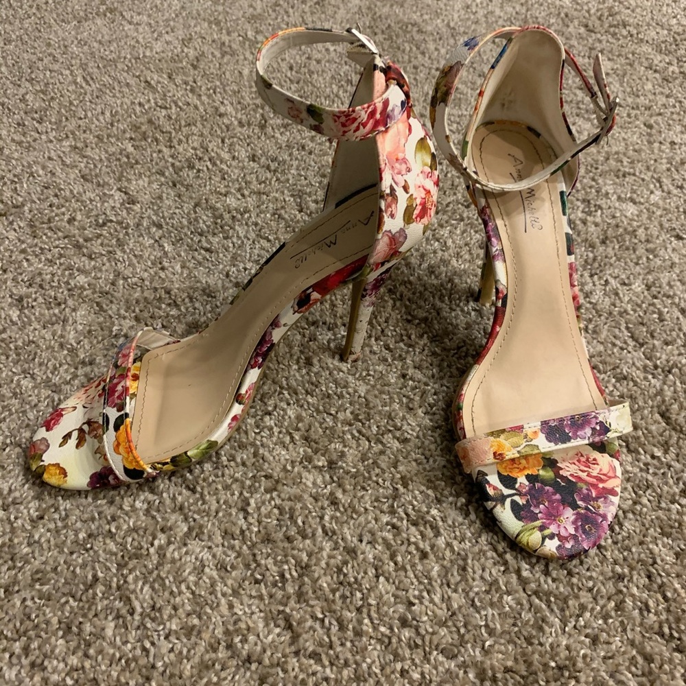 White Floral Anne Mitchell Heels